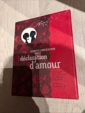 a.n.a Red Lace-Accented Love Book